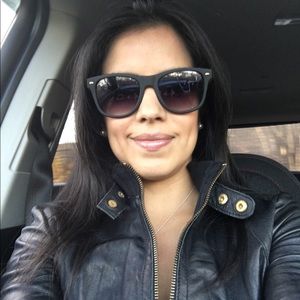 Meet your Posher, Astrid